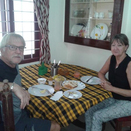 Rosegarden Homestay Fort Kochi ภายนอก รูปภาพ