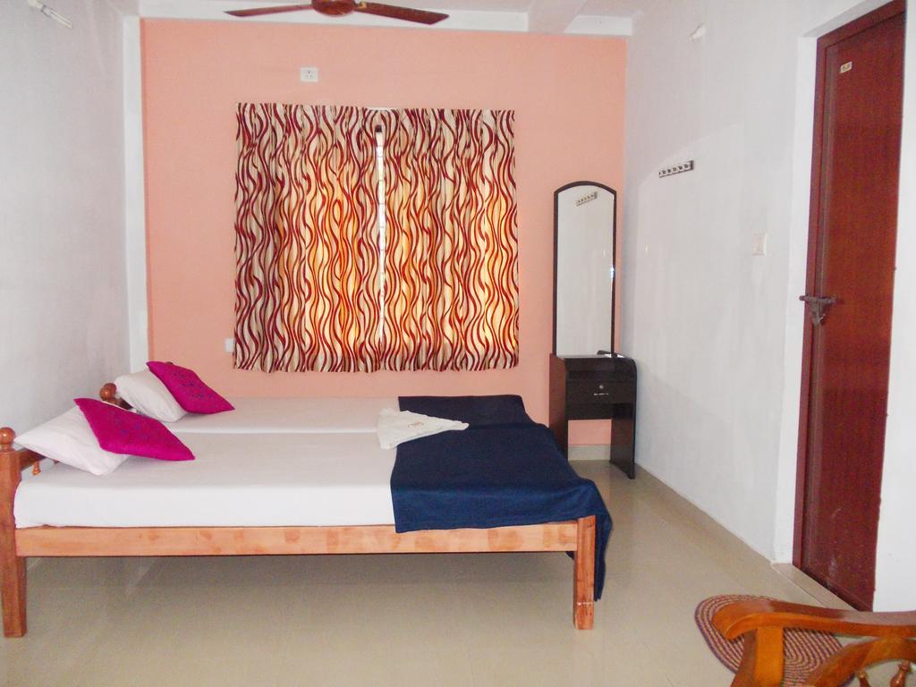 Rosegarden Homestay Fort Kochi ภายนอก รูปภาพ