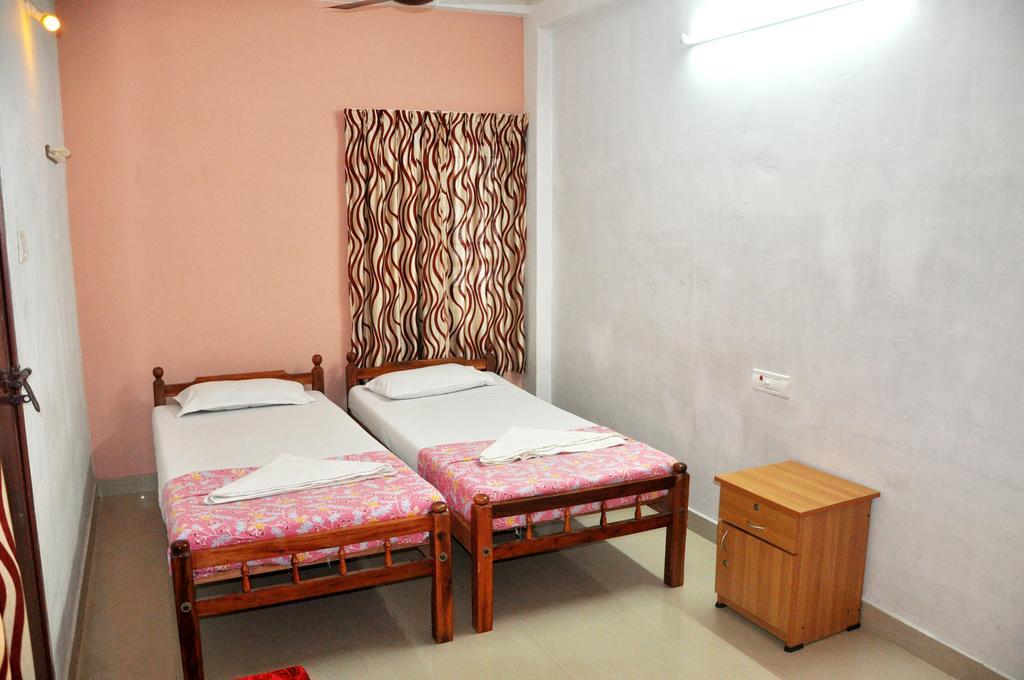 Rosegarden Homestay Fort Kochi ภายนอก รูปภาพ
